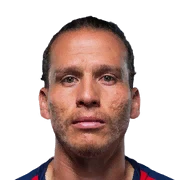 Rubén González