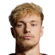 Adam Karabec